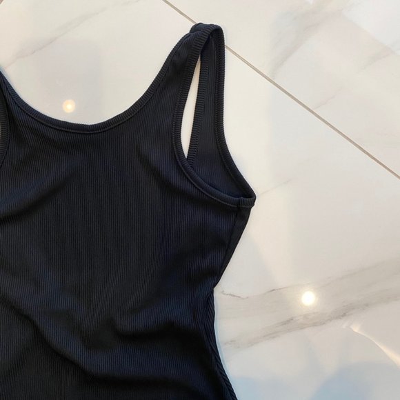 NWT - Boohoo Petite Lulu Scoop Ribbed Basic Bodysu - Picture 6 of 8